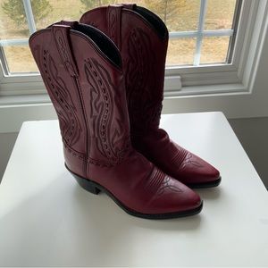 Women’s Red / Black Western boots